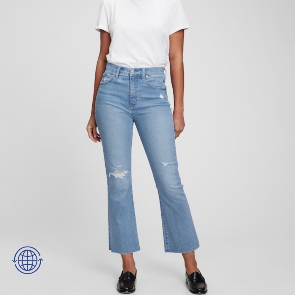 Gap ankle flare jeans, size 4